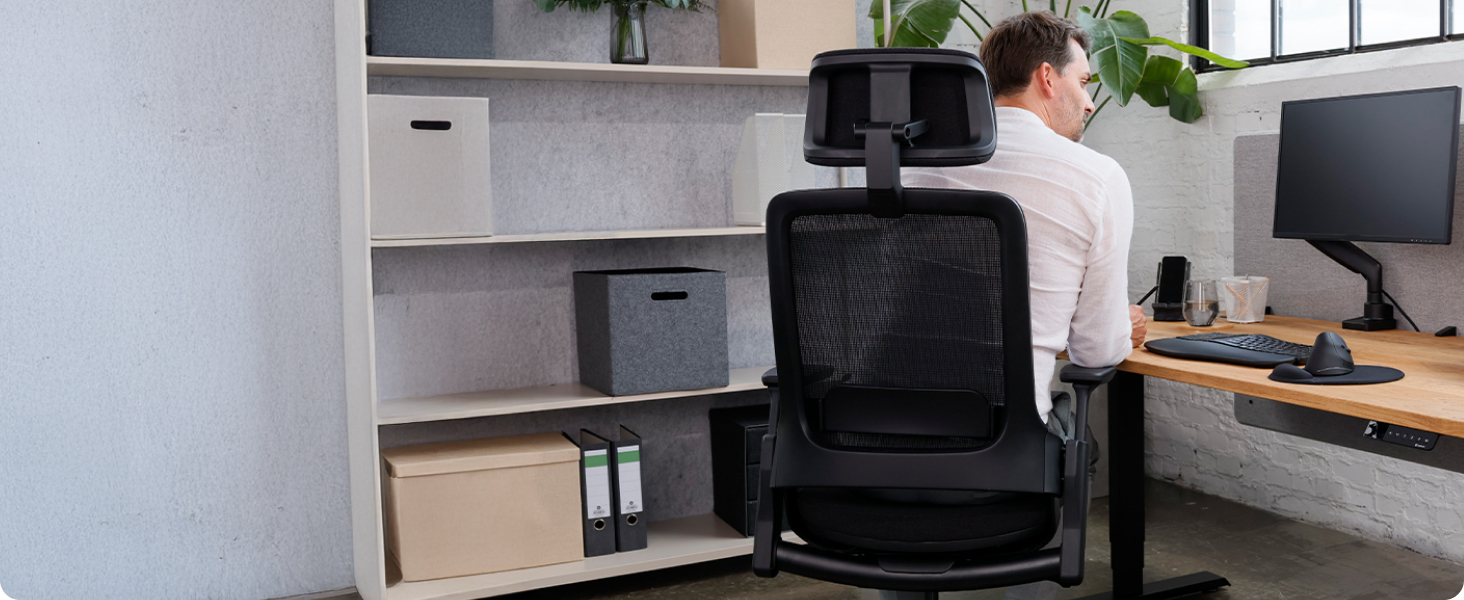 Ergotopia NextBack Pro: Ергономічне офісне крісло для роботи та геймінгу, до 150 кг, чорне, з індивідуальним налаштуванням
