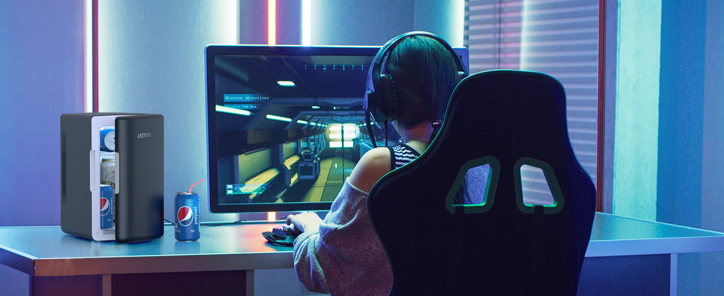 AstroAI Міні холодильник 2 в 1, 6 літрів: охолодження та підігрів, 12V/220V, для авто, офісу, гуртожитку, чорний