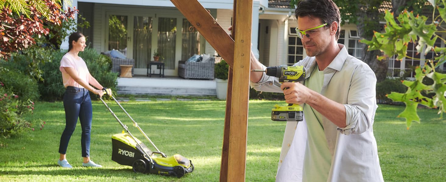Акумуляторний повітродув RYOBI ONE+ OBL1820S 18V (245 км/год, 2.6 м³/хв) без акумулятора та зарядного пристрою