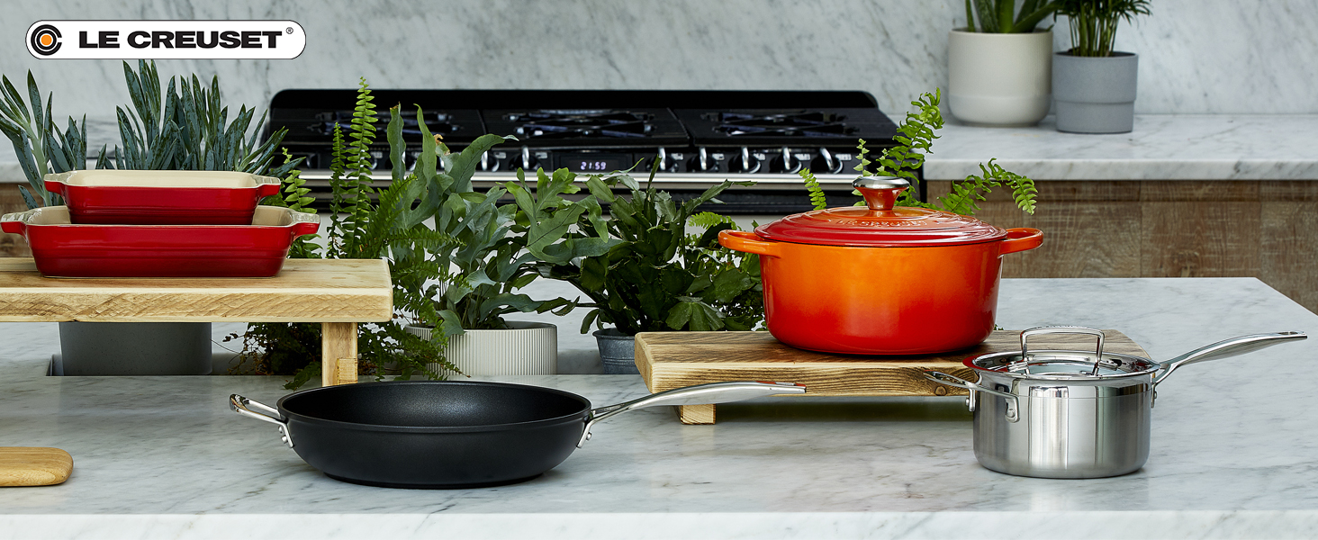 Каструля чавунна Le Creuset Signature, 4,2 л, 26 см, Лазурна, для всіх типів плит включаючи індукційну