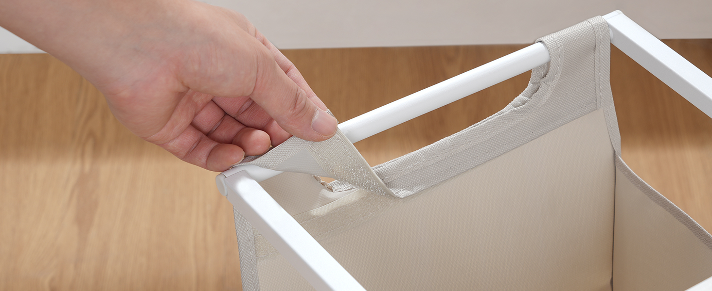 Кошик для білизни HOOBRO з 3 відділеннями, 119 л, білий, на колесах