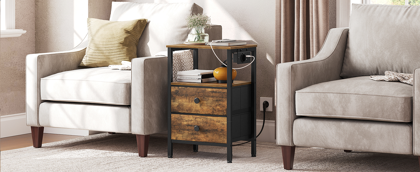 Нічний столик з підзарядкою, тумбочка з 2 шухлядами, приліжний столик з USB-портами та полицями, для вітальні, спальні, вінтажний коричневий та чорний XET02CBRY1