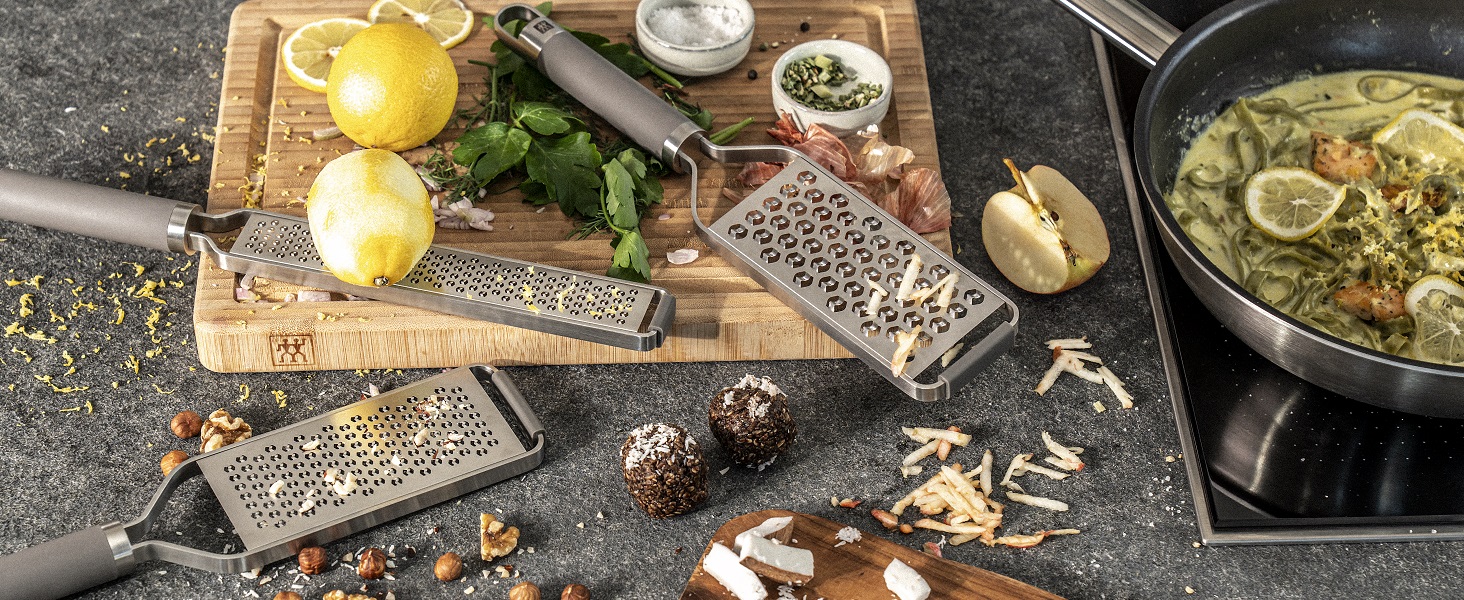 Аерофритюрниця ZWILLING Airfryer 4L, 1400 Вт, 6 програм, компактна мультипіч для смаження, запікання та готування без олії, чорна