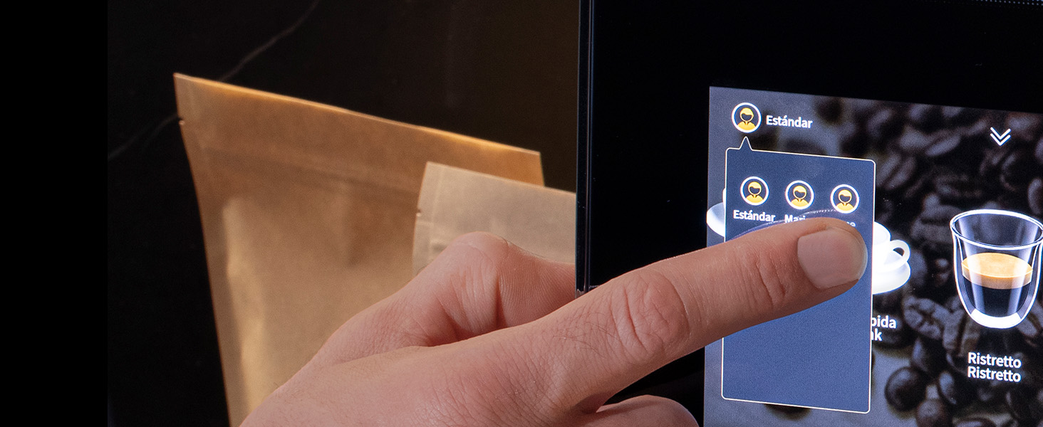 Кавомашина автоматична Cecotec Cremmaet Touch OCS 1450W з TFT-екраном та системою Thermoblock, 15 bar, 1.5л резервуар для води, 290г для кавових зерен, 600мл для молока, автоматичне очищення