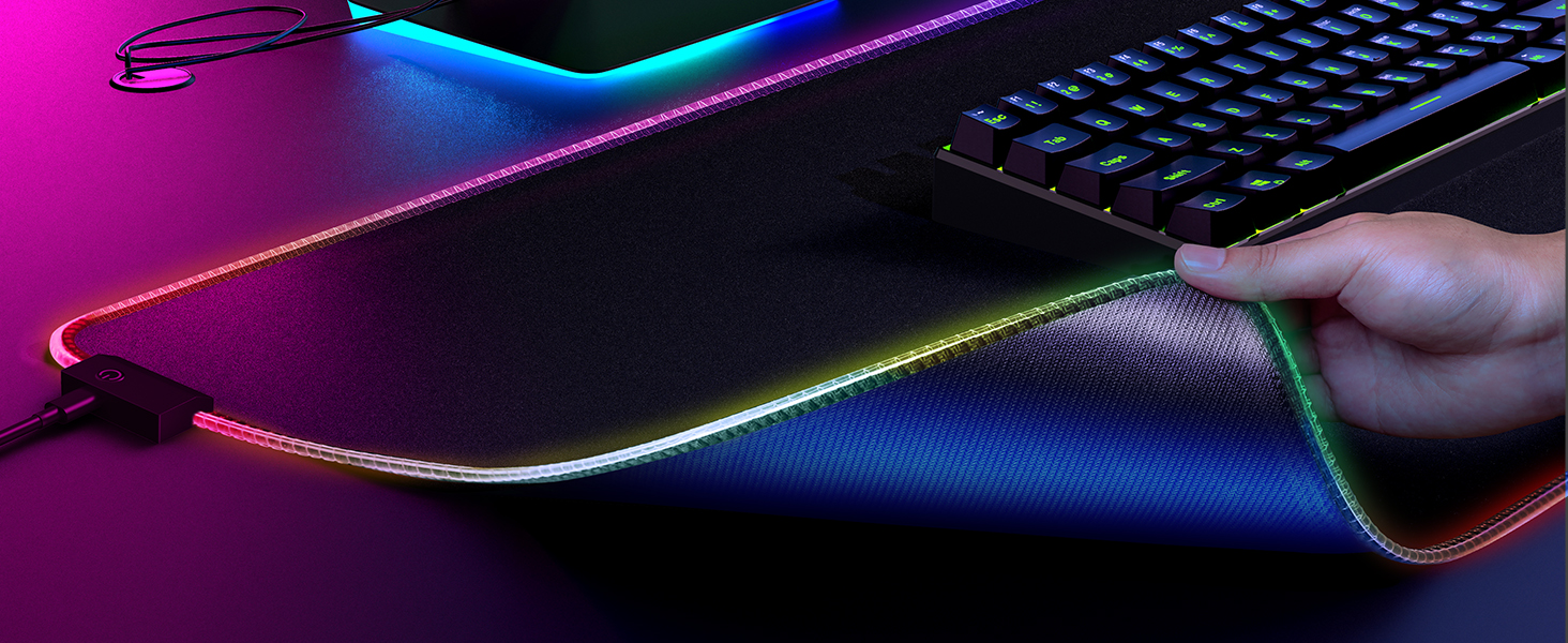 Ігрова мишка Pad Black Shark XXL 1200 x 600 мм - великий килимок для миші з водовідштовхувальним покриттям та антиковзною основою. Аксесуар для геймінгу Manta P4 (RGB)