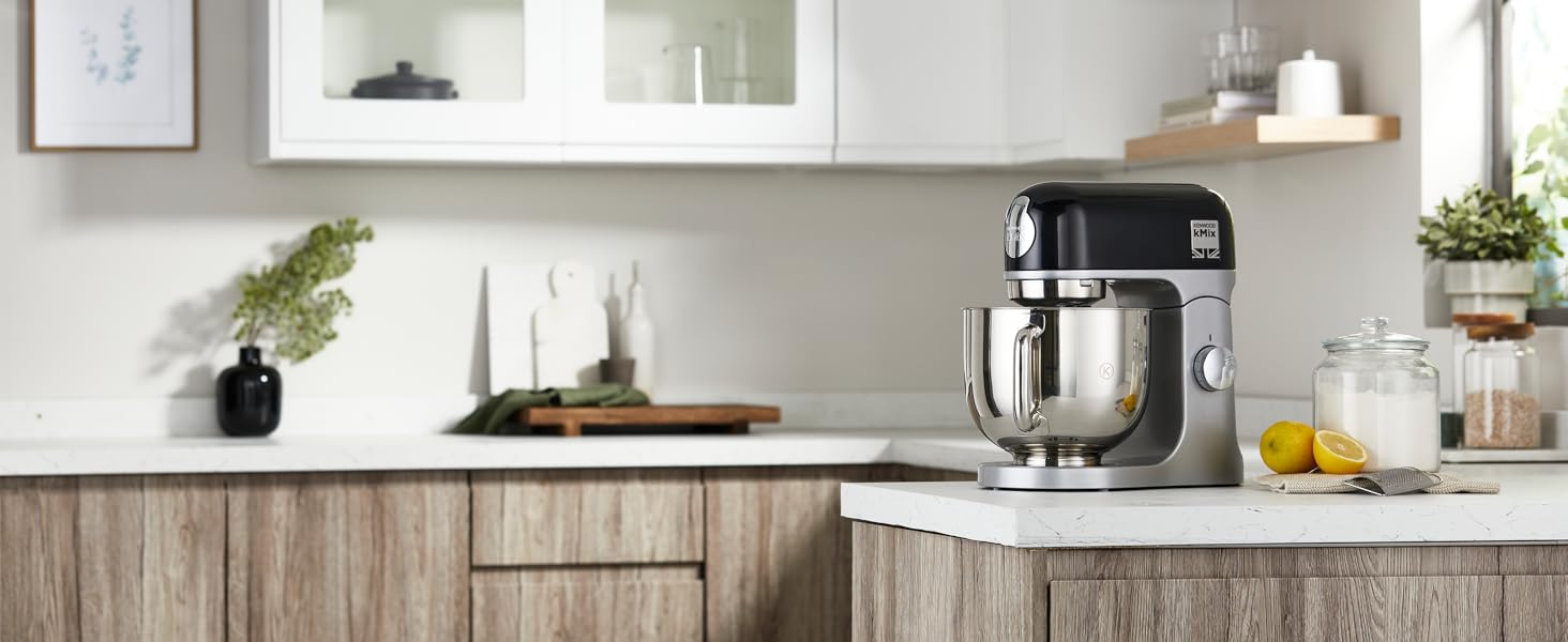 Кухонна машина KENWOOD kMix KMX750BK чорного кольору, стандартного розміру