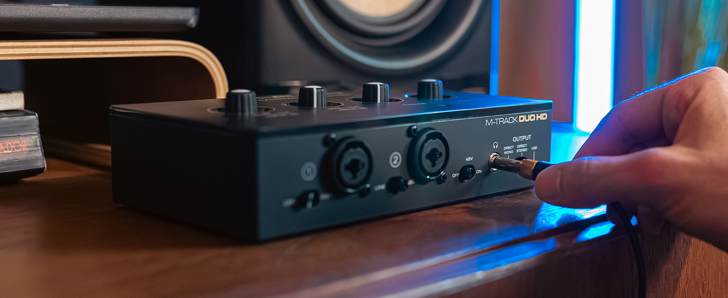 Аудіоінтерфейс M-Audio M-Track Duo для запису, стрімінгу та подкастів - 2 XLR/Line входи, 192kHz, з програмним забезпеченням