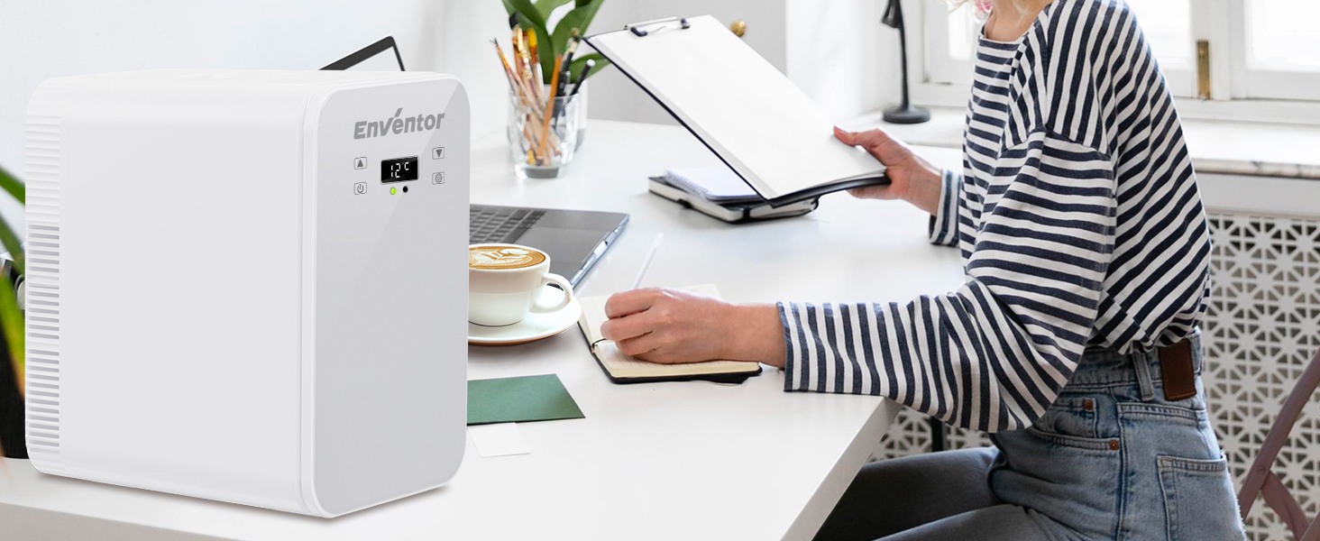 Mini холодильник Enventor 10L: тихий, з подвійним охолодженням, 12V/220V, для авто, кімнати, офісу (білий)