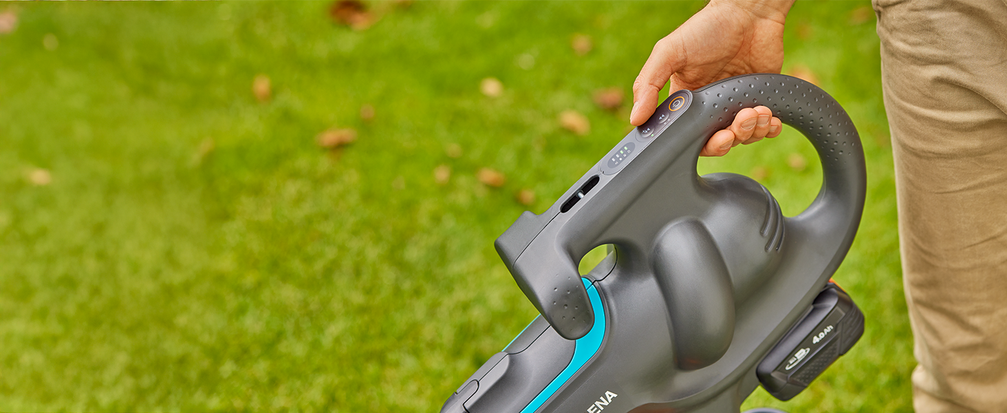 Пилосос-подрібнювач листя Gardena PowerJetCollect з потужним всмоктуванням та металевим ротором