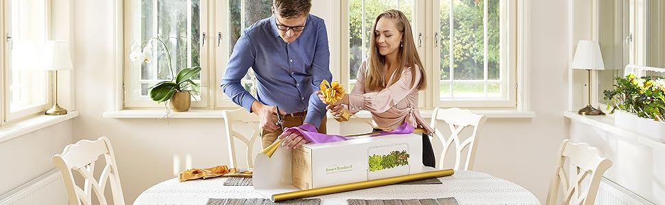 Click and Grow Indoor Garten: Розумний сад для вирощування зелені вдома з LED, 9 капсул (білий)