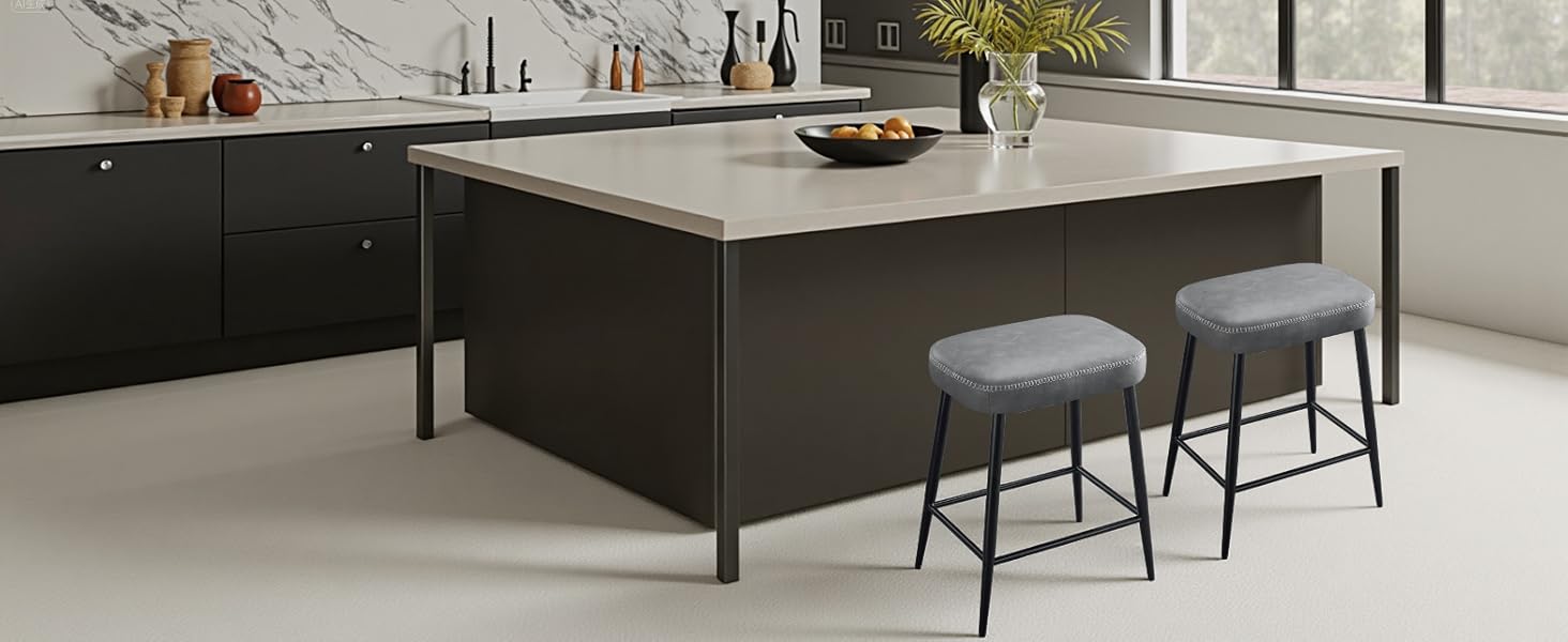 Набір з 2 барних стільців з мікрофібри, ретро стиль, з підніжкою, 62.5 см, без спинки, сірий (чорна шкіра)