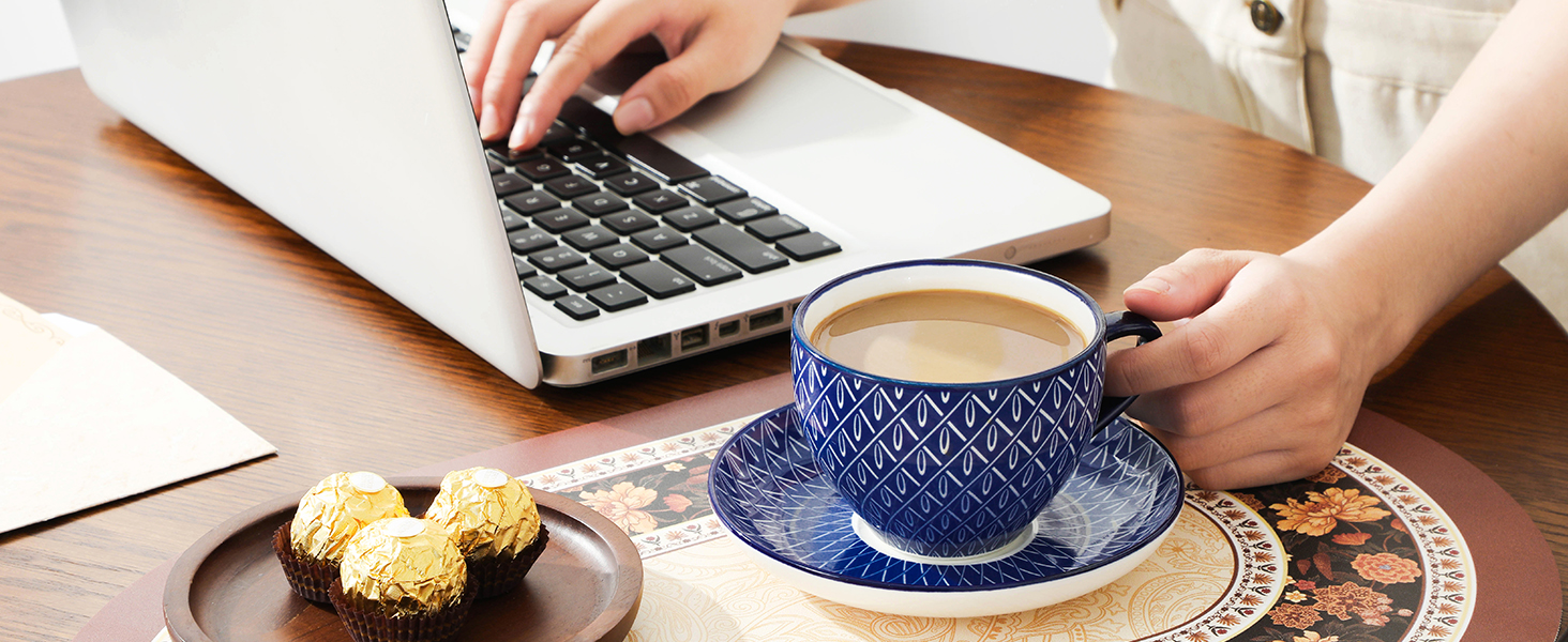 Набір кавових чашок Vancasso Selene, 6 шт., 360 мл, блакитно-білий вінтажний дизайн, для кави, молока, чаю та какао