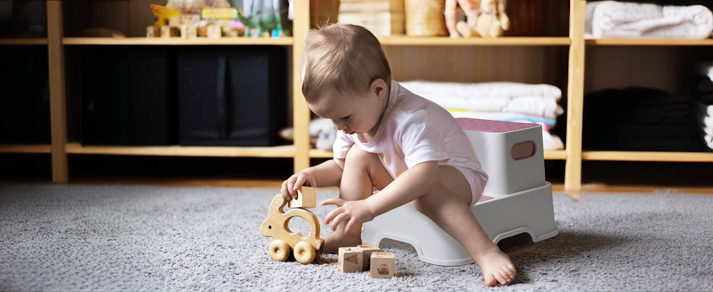 Дитяче сидіння на унітаз DEANIC з підставкою-сходинками, рожеве - для малюків від 1 до 6 років + 2 подушки та щітка