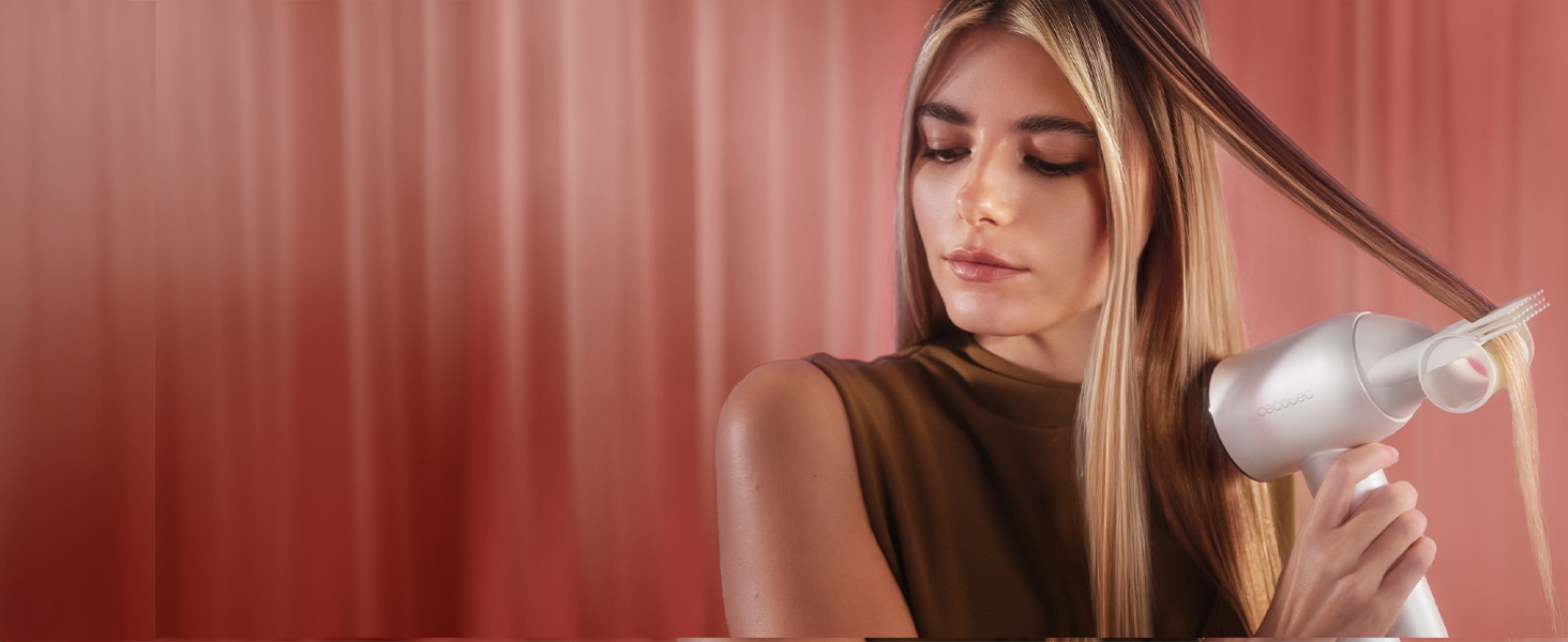 Фен Cecotec DryGlam Waves Champagne з безщітковим мотором та Plasmatechnologie, 1600W, 110000RPM, 4 насадки, Coanda-ефект, цифрова панель, інтелектуальне регулювання температури, функція пам'яті