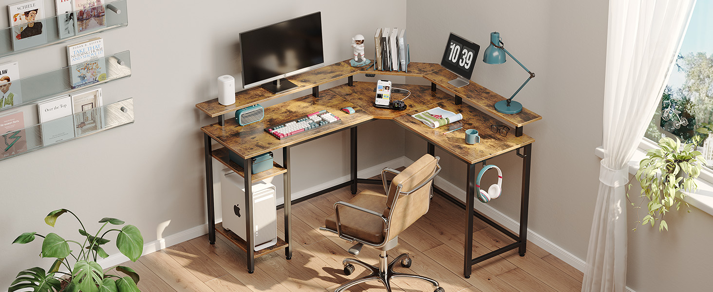 Кутовий стіл Rolanstar з RGB-підсвіткою та розетками, 135 см, для комп'ютера з підставкою для монітора та полицею, реверсивний, з 2 гачками, для спальні/офісу, вінтажний коричневий, 134,5 x 134,5 x 86,2 см