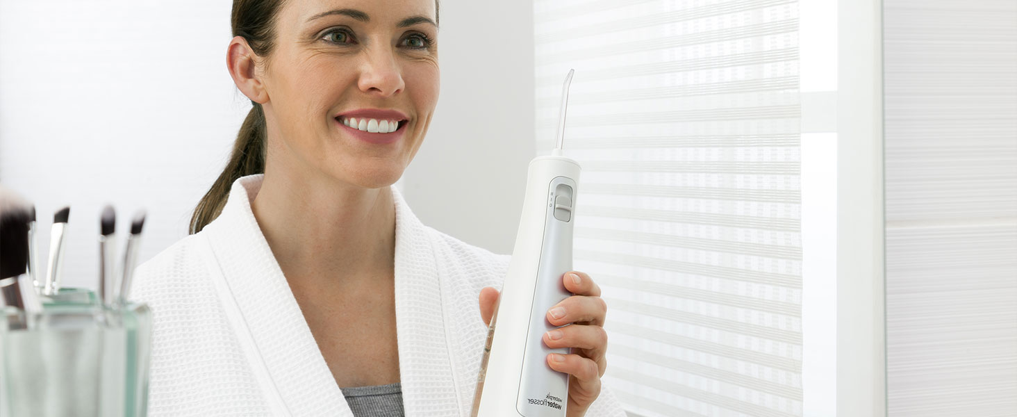 Waterpik Cordless Freedom Waterflosser: бездротова іригатор для рота, водонепроникний, з 3 насадками, білий (WF-03EU010)