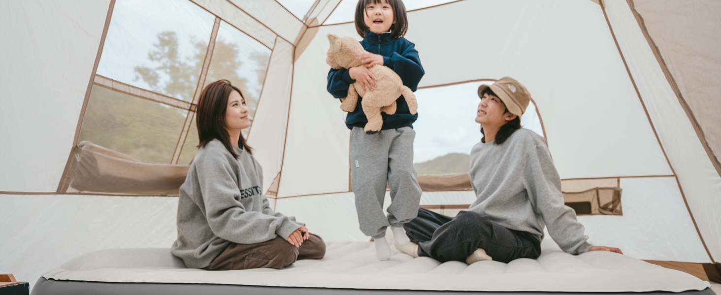 Надувний матрац Naturehike 2 особи з електричним насосом, 200x150x25 см. Самостійно надувний, преміум-якість, для кемпінгу та дому. Колір: коричневий та сірий (з подушками)