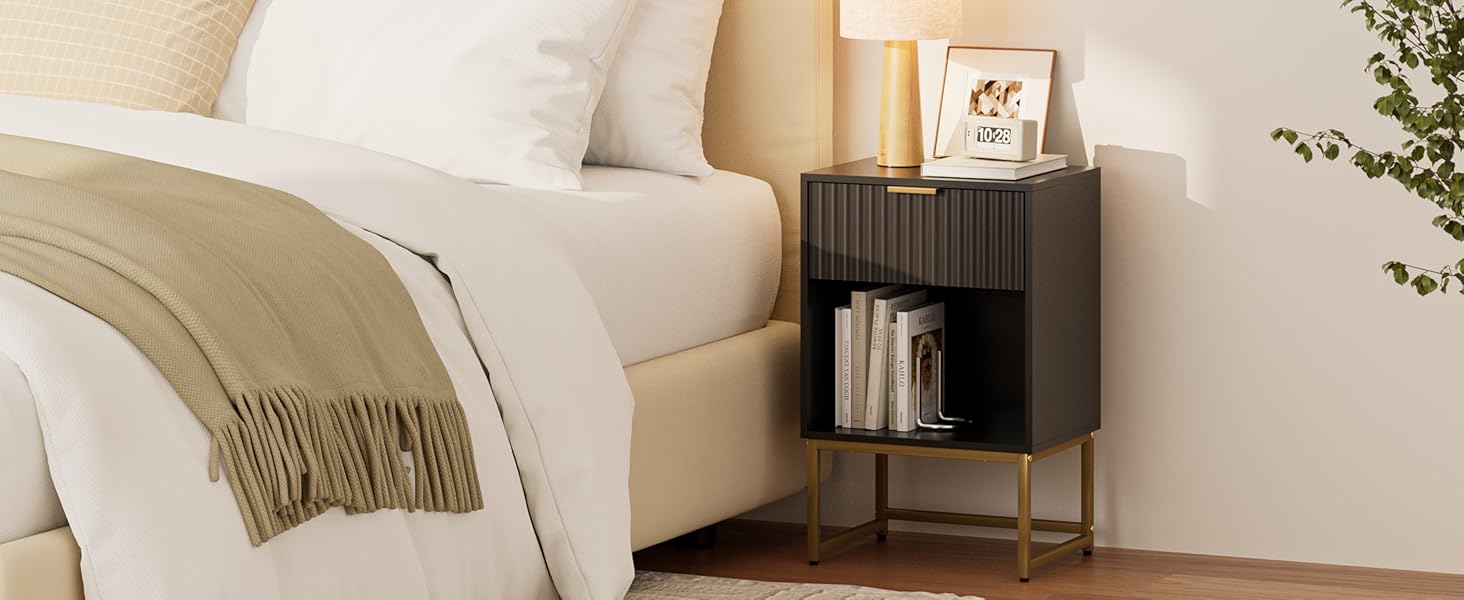 Приліжкова тумбочка з відкритим відділенням, столик для канапи в спальню та вітальню (горіх), (40 x 30 x 60 см, чорне фетрове покриття)