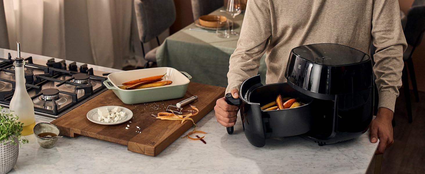 Аерофритюрниця ZWILLING Airfryer 4L, 1400 Вт, 6 програм, компактна мультипіч для смаження, запікання та готування без олії, чорна