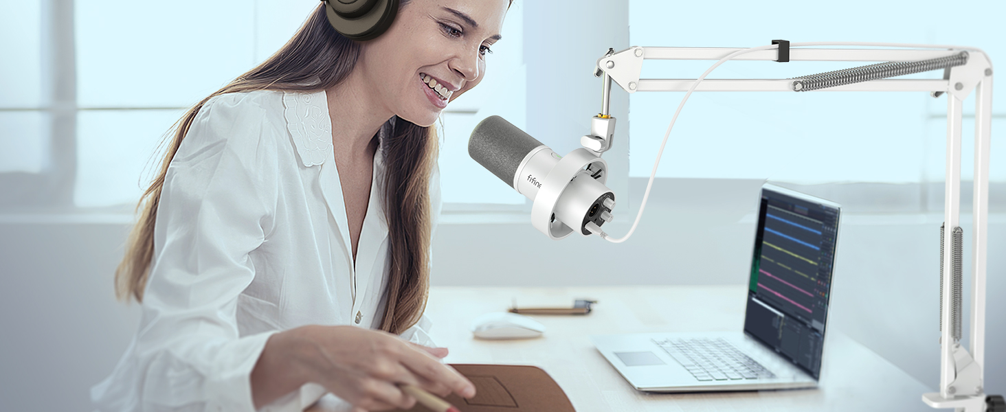 FIFINE K688: Студійний мікрофон XLR/USB для запису вокалу, подкастів, стрімінгу та геймінгу. Динамічний, з навушником 3.5 мм, кнопкою мовчки та металевим корпусом.