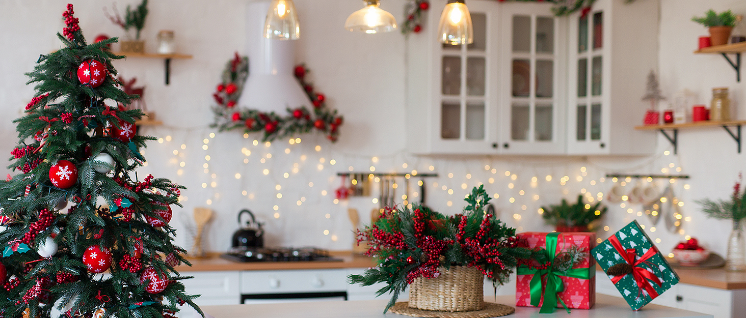 Скляна карафа Aofmee 2 літри з кришкою, для води, соку, айс-ті, 2L