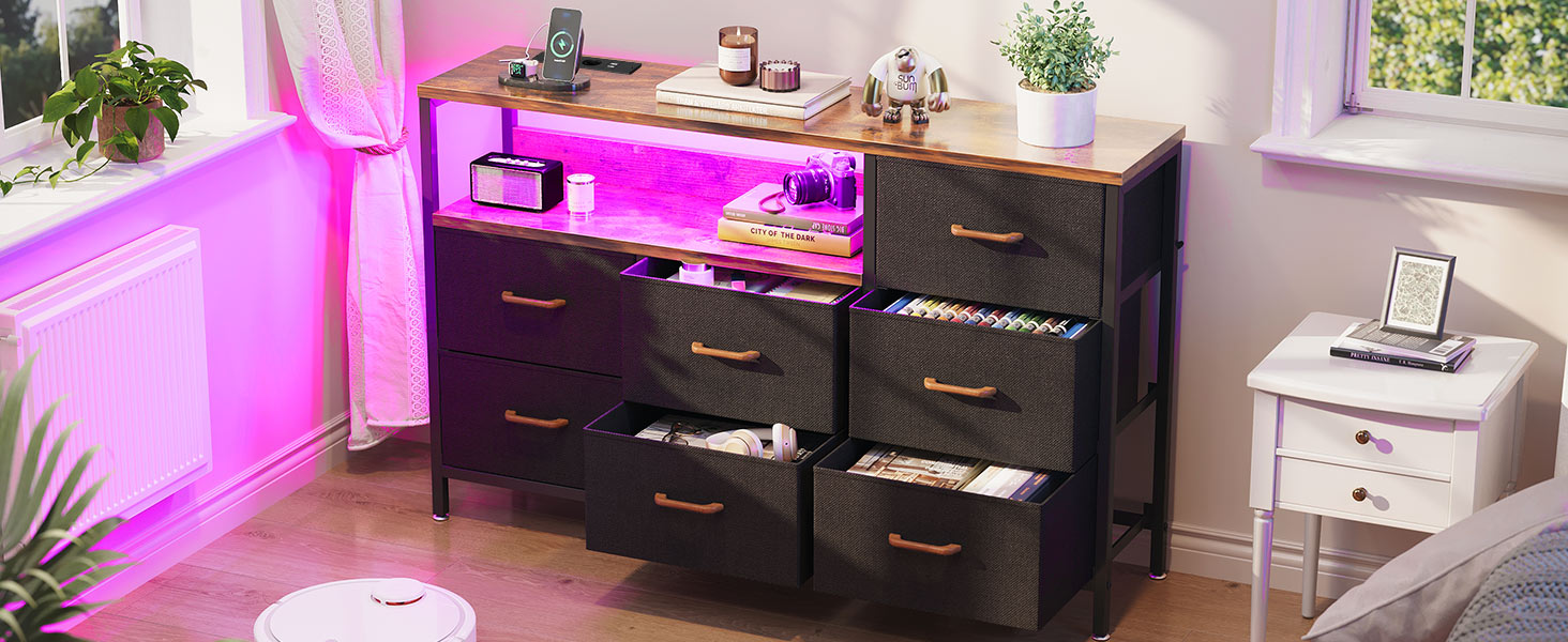 Комод Coleshome з висувними ящиками, LED-підсвічуванням, 2 USB-портами та розетками, 7 тканинних ящики, 132*30*89 см (Ретро колір)
