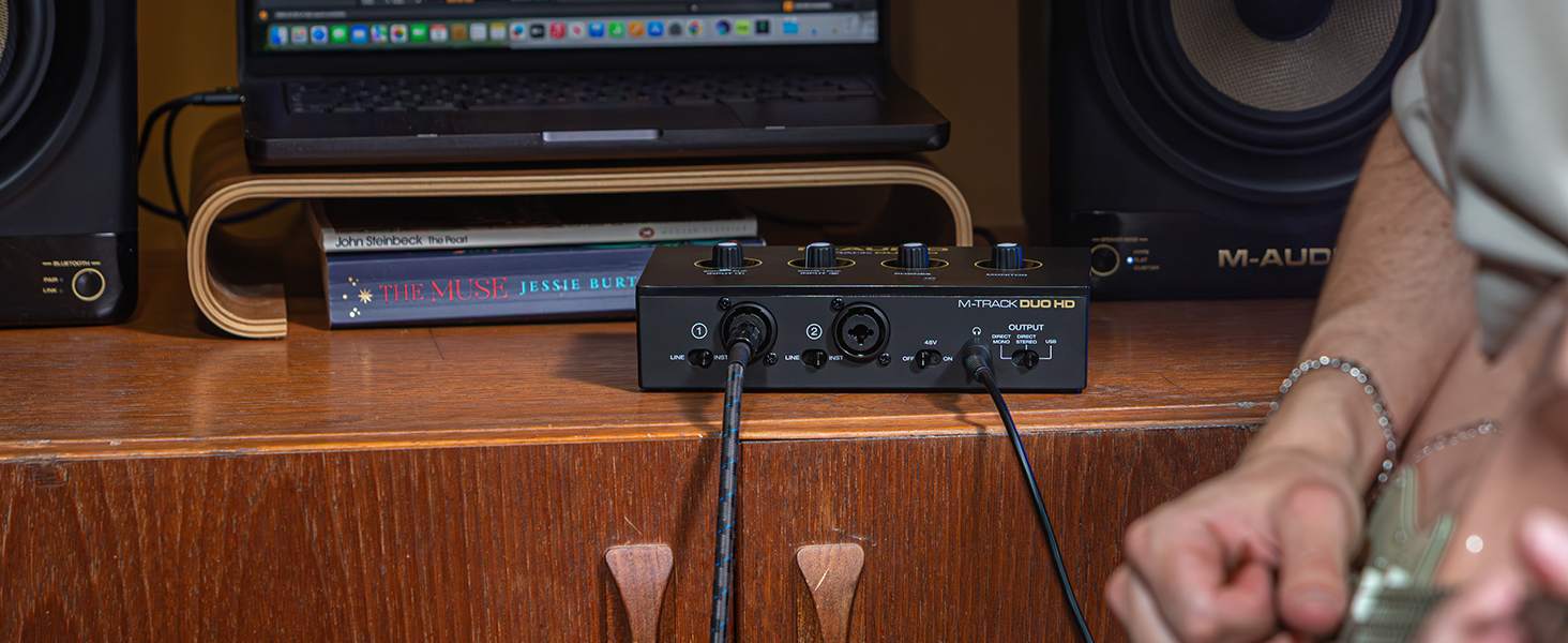 M-Audio M-Track Duo - USB аудіоінтерфейс для запису, стрімінгу та подкастингу (2 XLR/Line входи, 192kHz, USB-C)