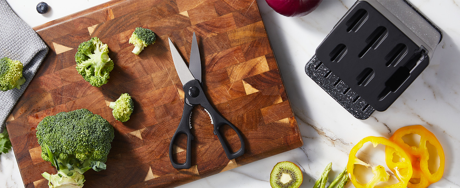 Набір ножів FOHERE 13 предметів з підставкою, нержавіюча сталь, з інтегрованим точилом, антипригарне покриття, ергономічні ручки, чорний граніт