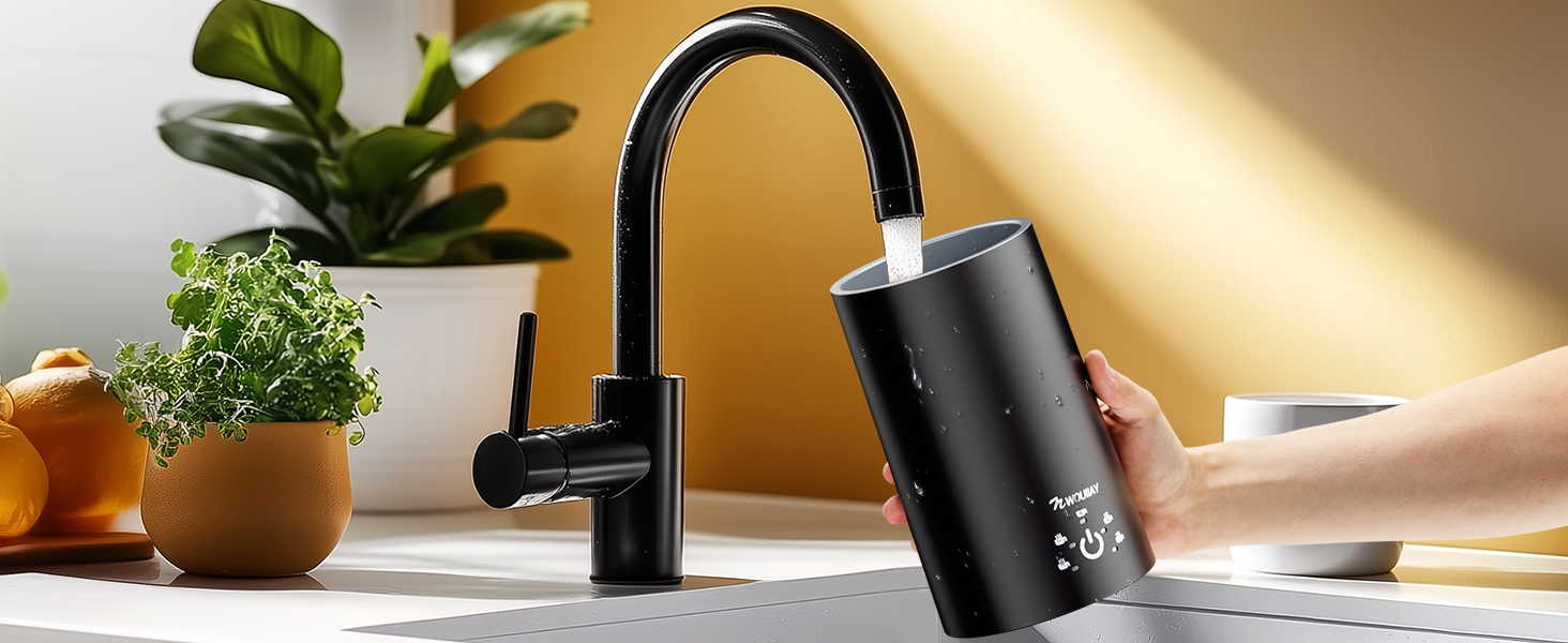 Електричний спінювач молока 5-в-1 600W з антипригарним покриттям. Підходить для приготування гарячого та холодного молочного пін, какао, лате, капучино. Чорний.