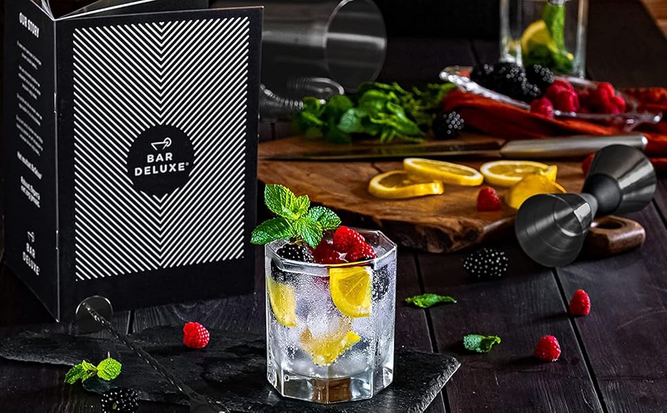 Набір бармена Boston Shaker Set BarDeluxe® 5 предметів: шейкер, аксесуари, рецепти, подарунковий набір (750 мл, нержавіюча сталь)