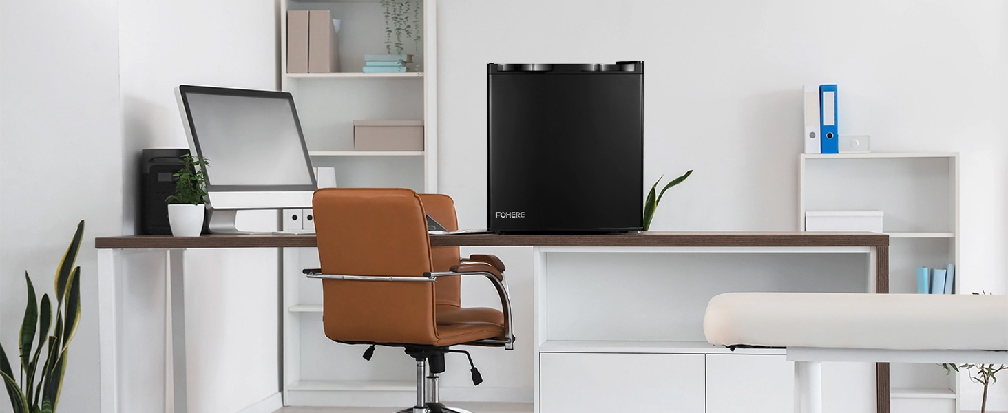 Міні-холодильник E 46L з морозильною камерою, енергоощадний, регулювання температури, рівень шуму 42 дБ, чорний — для офісу, кухні та спальні