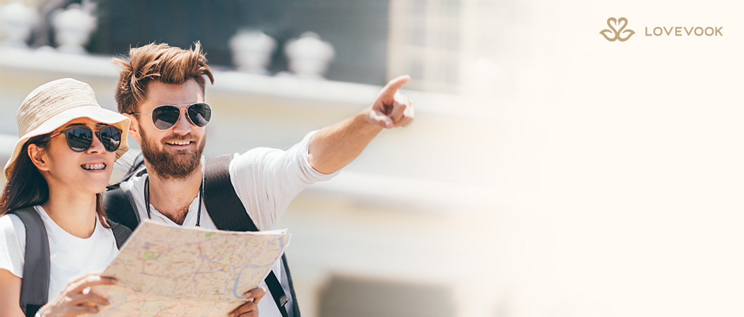 LOVEVOOK Рюкзак для ручної поклажі, 40L, для подорожей, чоловічий/жіночий, для ноутбука 17 дюймів, водонепроникний, рюкзак-валіза, для вихідних, роботи, відпустки, бежевий (бежевий+хакі)