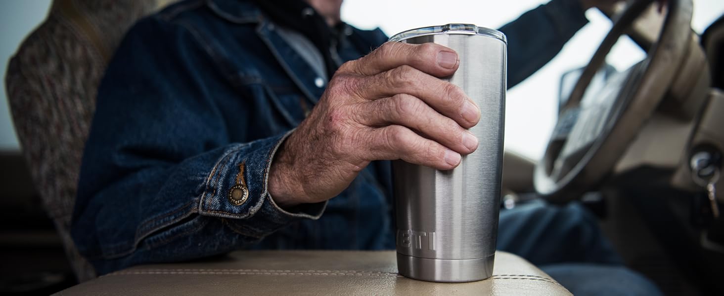 Термос YETI Rambler з кришкою Chug, 1 літр (36 oz), колір Firefly Yellow