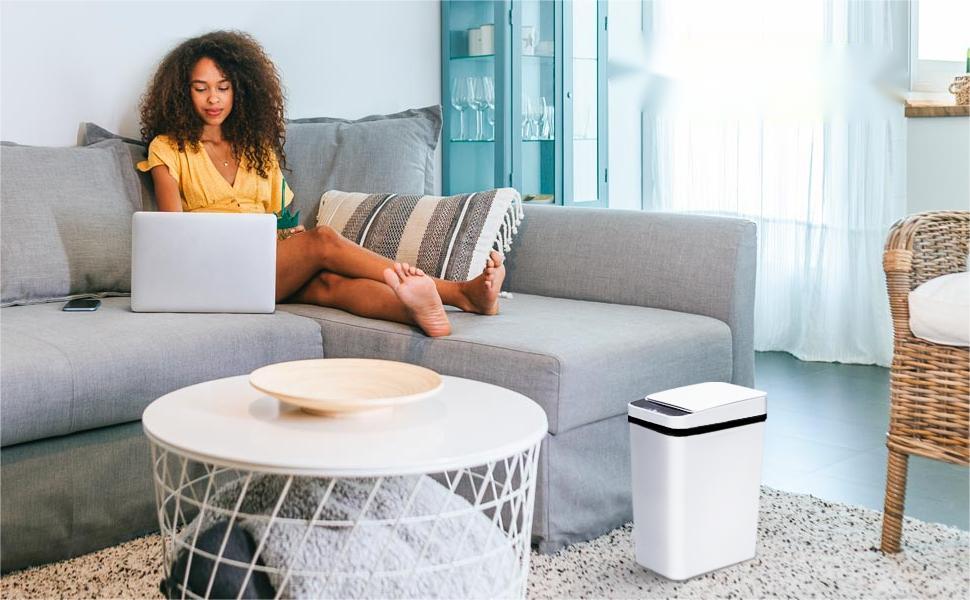 Чорний автоматичний смітник 8L з датчиком - для ванної кімнати, кухні, безшумний, сенсорний, вологостійкий