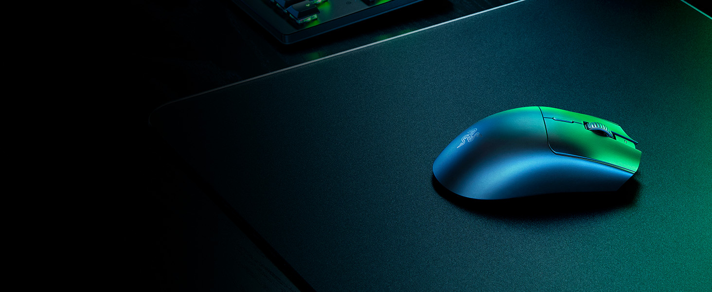 Razer BlackShark V2 HyperSpeed: Бездротові ігрові навушники для ПК (280г, мікрофон HyperClear, драйвер TriForce Titanium 50 мм, Bluetooth, чорний)