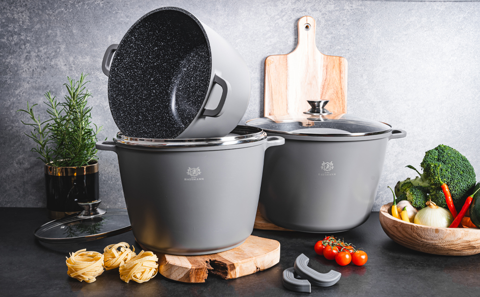 Каструля з антипригарним покриттям 10 літрів з кришкою, діаметр 28 см, з алюмінієвого лиття, для всіх типів плит (включаючи індукцію), сіра. Ідеально підходить для супу, тушкування та приготування великих порцій.