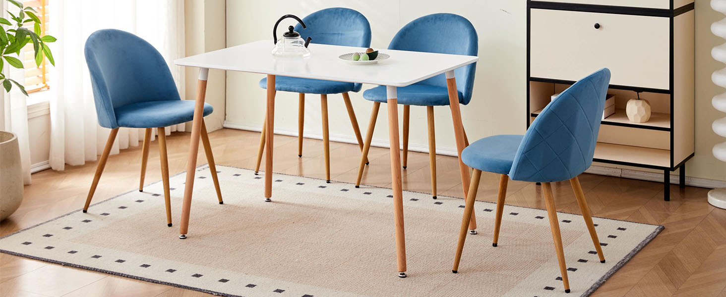 DEYARNA HOME Комплект обідньої групи: стіл та 4 стільці, стіл з МДФ, стільці з оксамиту, сучасний дизайн (Білий/Рожевий, 80*80*75 см)