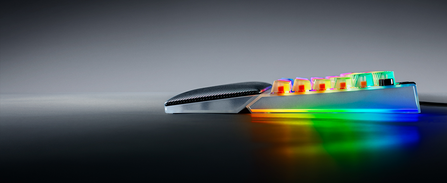 Razer BlackWidow V4 75% Phantom White: Механічна ігрова клавіатура з RGB підсвічуванням та Hot-swap