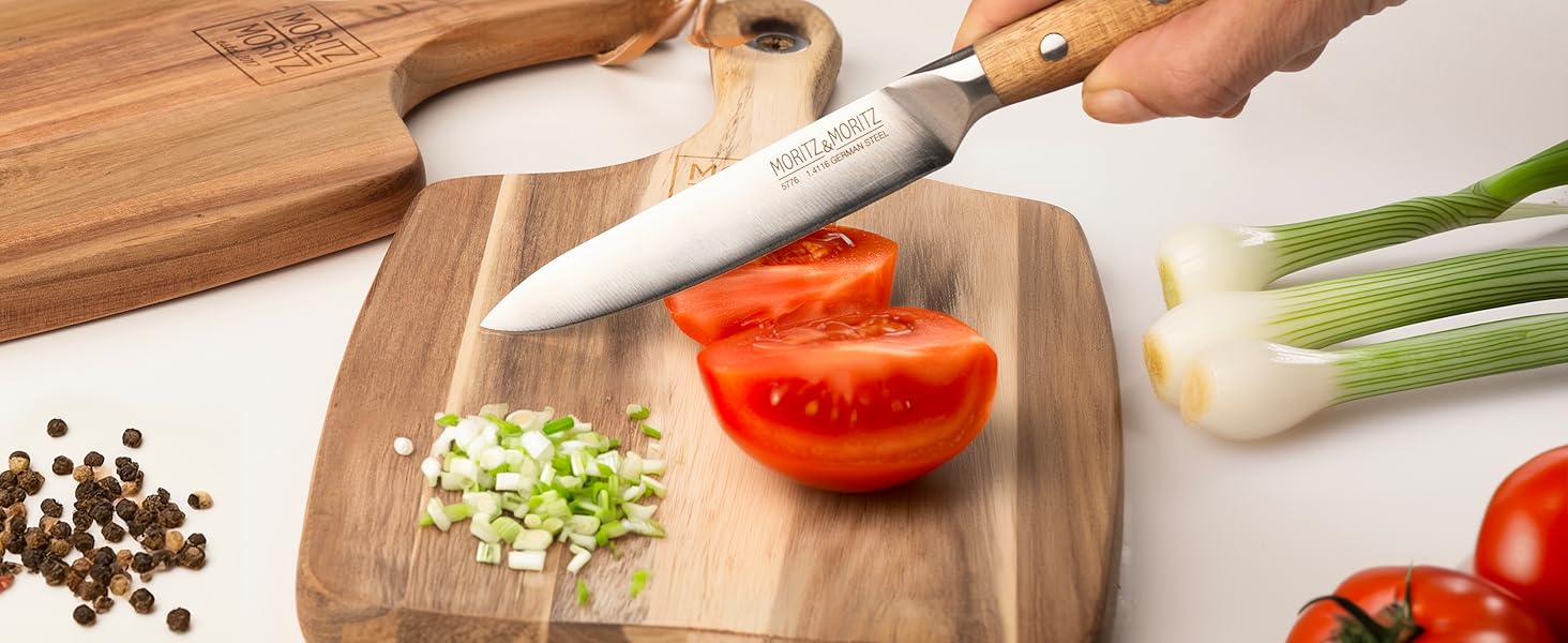 Професійний кухонний ніж Moritz & Moritz 20 см з дамаської сталі 67 шарів - ніж шеф-кухаря з ергономічною ручкою з акації