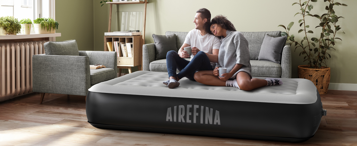 Надувне ліжко Airefina для 1 особи з вбудованим насосом, 99x190x46 см. Гостьове ліжко, компактне, з сумкою для перенесення, до 295 кг.