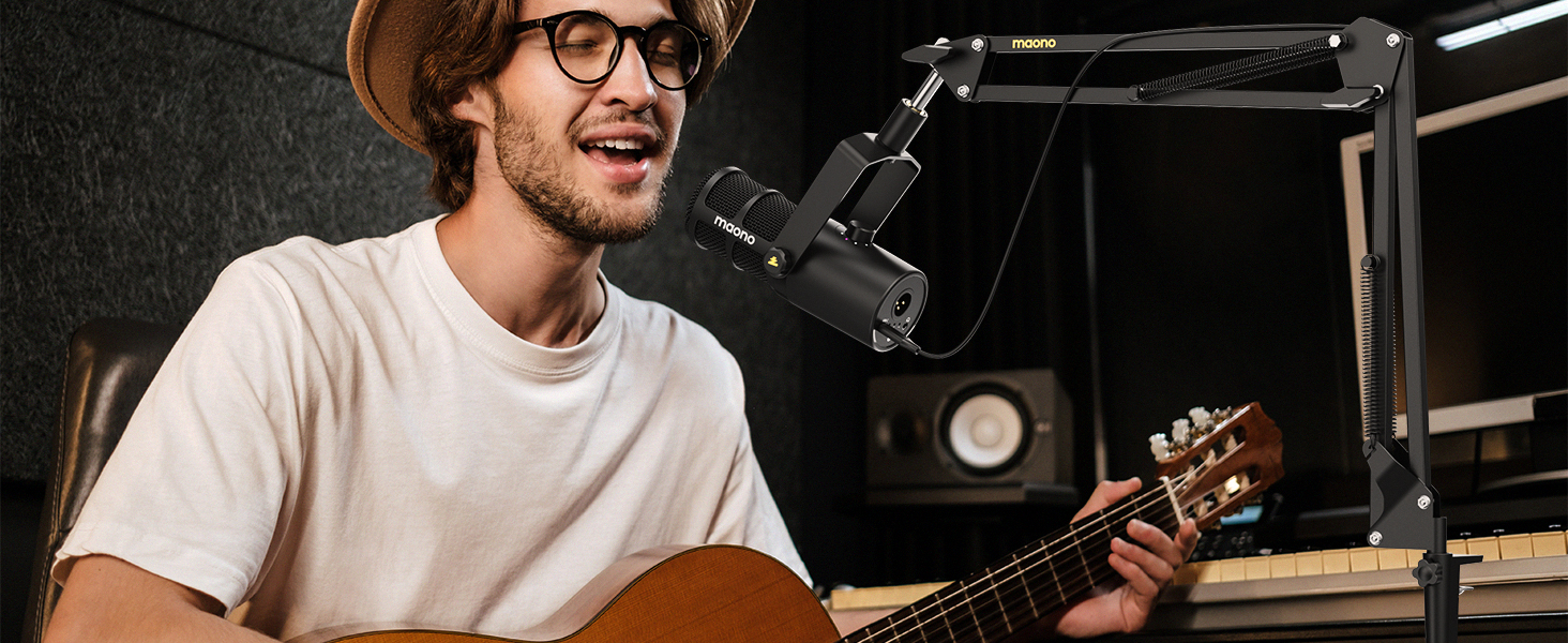 Мікрофон Maono з кріпленням-стійкою для подкастів, геймінгу, стрімінгу та запису - BA20, чорний