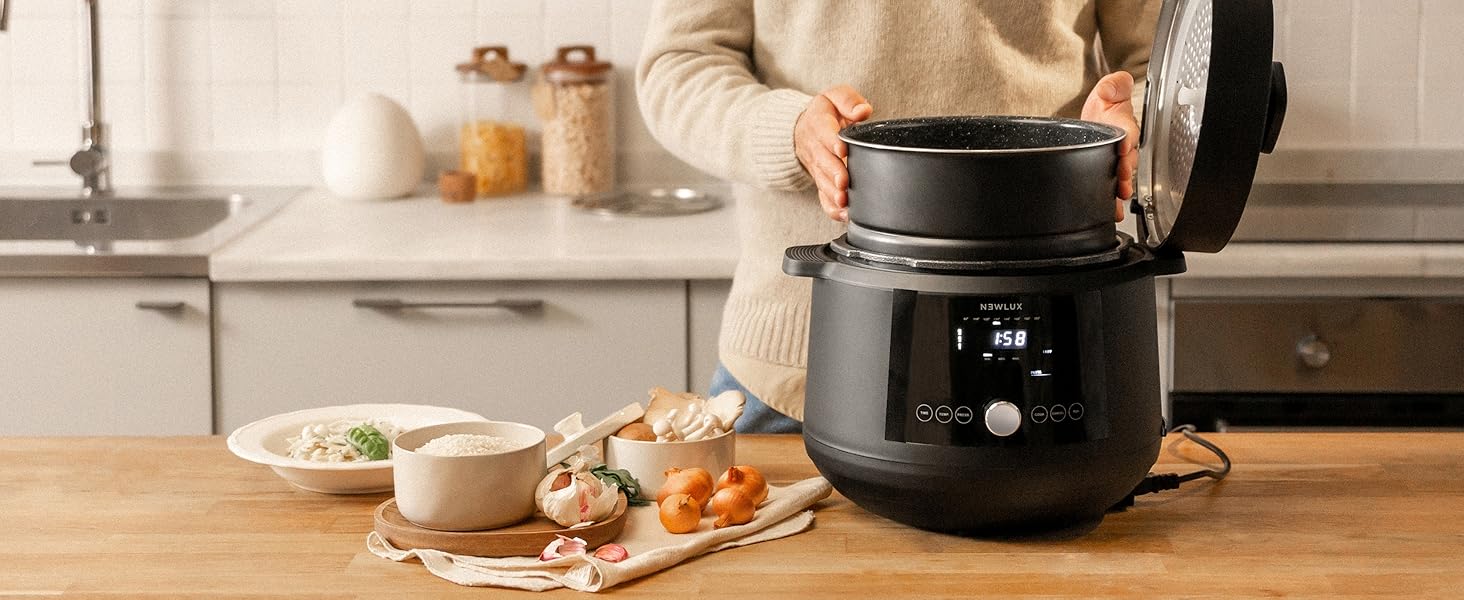Мультиварка NEWLUX SmartChef V600 6L: 1200W, 17 програм, 2 рівні для приготування на пару, функція швидкої готовки