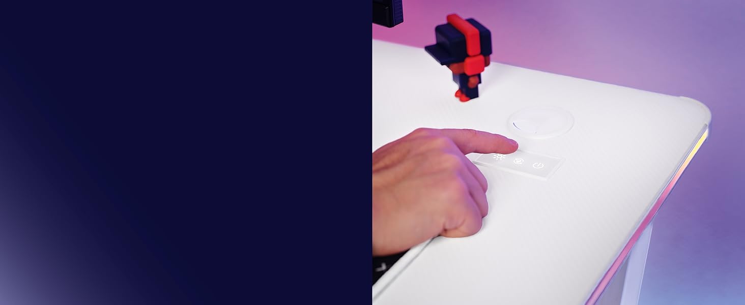 Ігровий стіл Trust Gaming GXT 709W Luminus RGB з підсвічуванням LED, 10 режимів, USB, білий, з тримачем для навушників та напоїв, 120 x 60 см