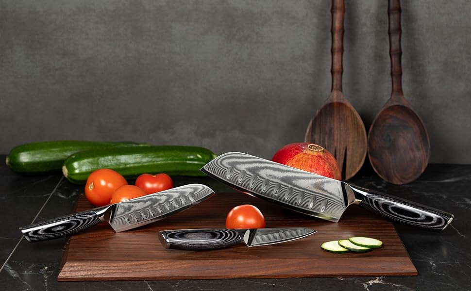 Ніж Santoku Wolfblood з дамаської сталі 67 шарів (24 см) - професійний кухонний ніж з дерев'яною ручкою, подарункова коробка та захист леза