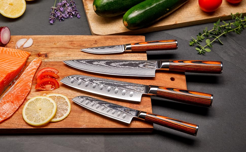 Ніж Santoku Wolfblood з дамаської сталі 67 шарів (24 см) - професійний кухонний ніж з дерев'яною ручкою, подарункова коробка та захист леза