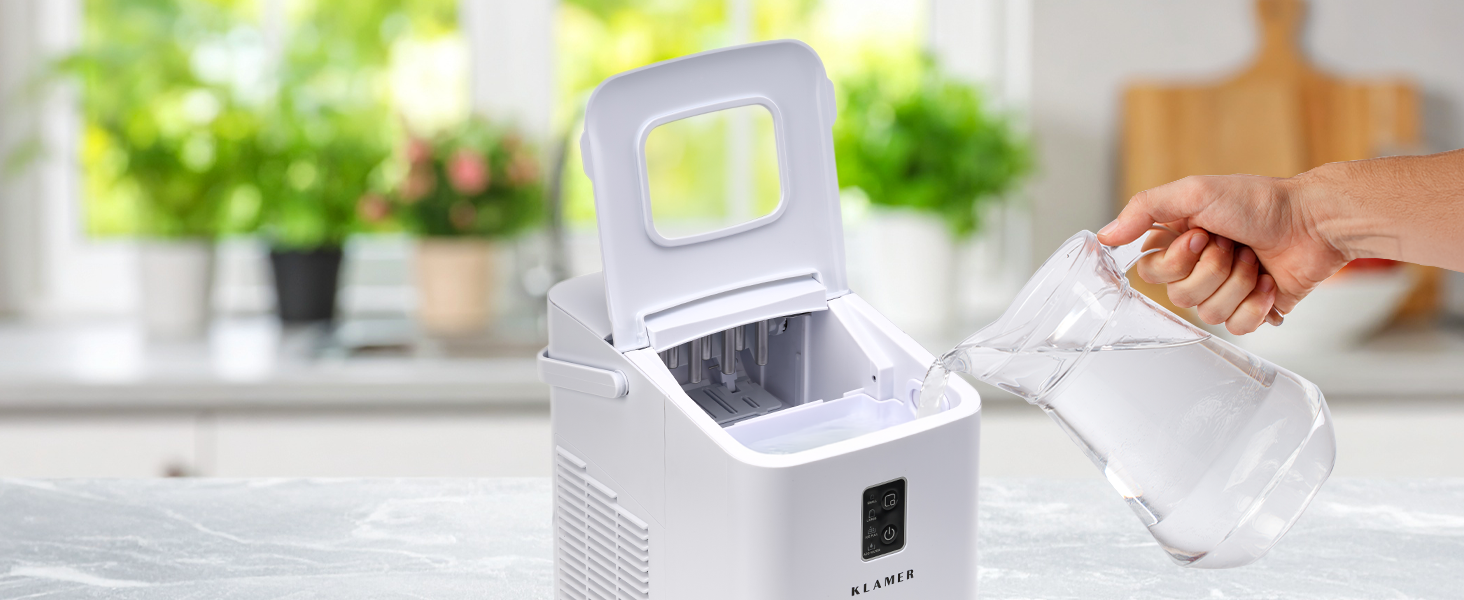 Льодогенератор KLAMER 24 кг/добу, 3 розміри кубиків льоду, 2.2л резервуар, 130W, білий