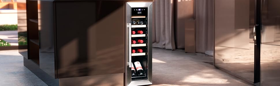 Винний шаф для 24 пляшок Cecotec Bolero GrandSommelier 2050 Black - компресорний, 5-18°C, низький рівень шуму