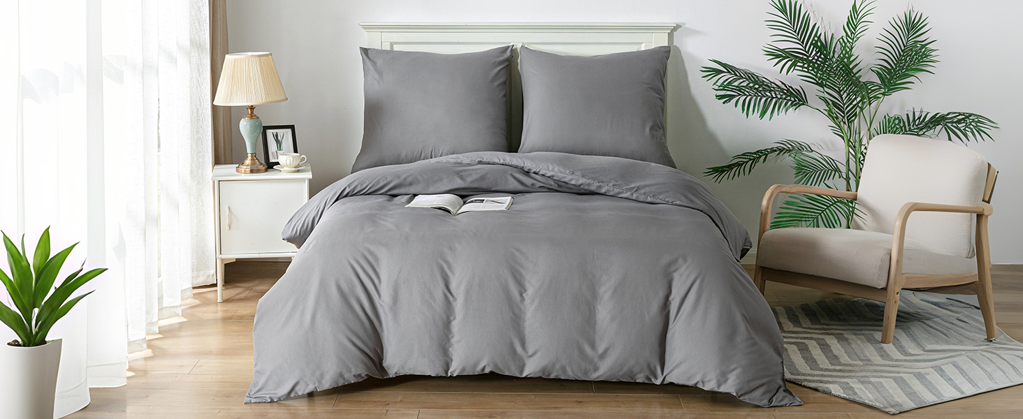 Чорна постільна ковдра Good Nite 200x200 см, 3 шт. (ковдра + 2 наволочки) з мікрофібри, дихаюча, м'яка