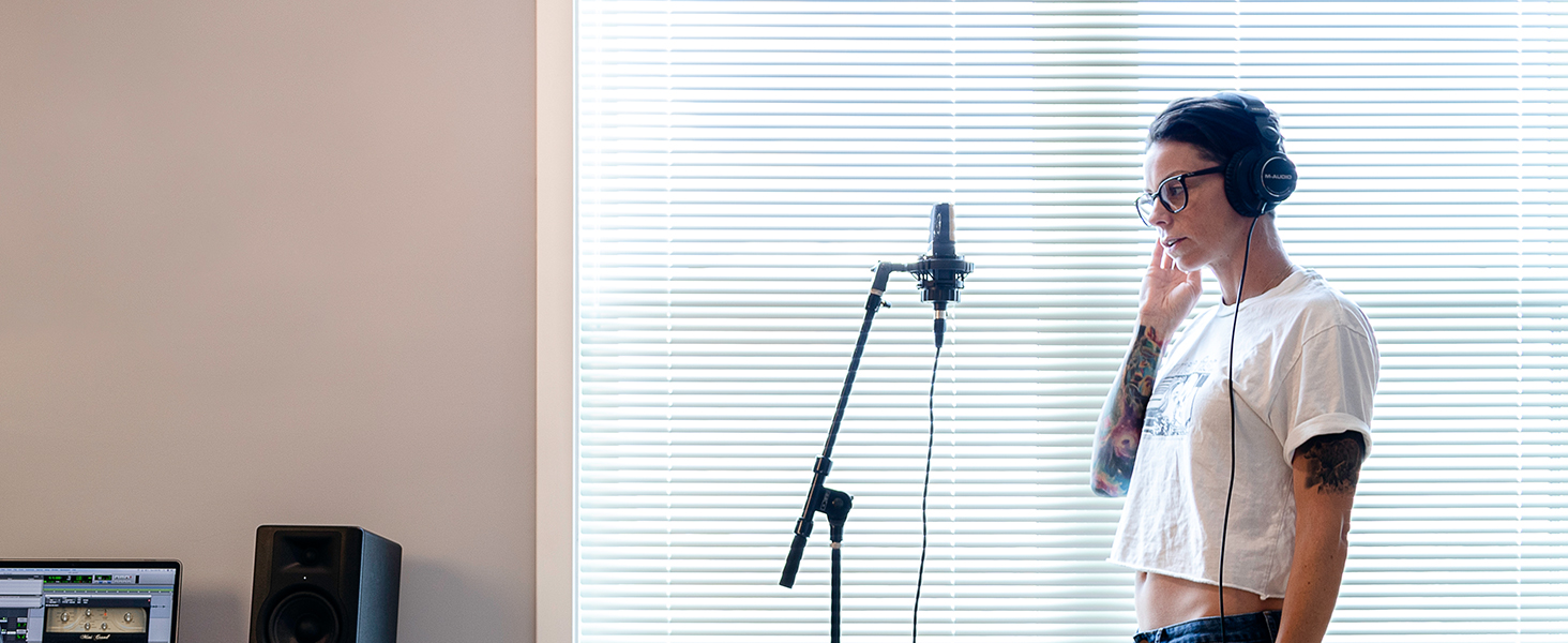 M-Audio Air 192|6: USB аудіоінтерфейс для запису в студійній якості (2 XLR/Line входи + софт)