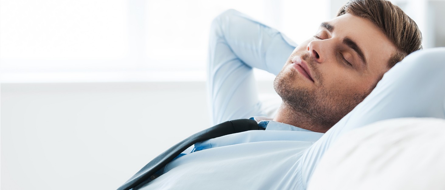 Електричний масажер для очей з підігрівом, вібрацією та Bluetooth, 5 режимів, для зменшення темних кіл та сухості очей, подарунок для сім'ї